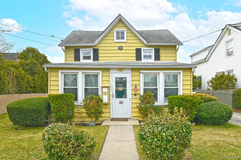 Unit for sale at 46 Cedar Street, Babylon, NY 11701