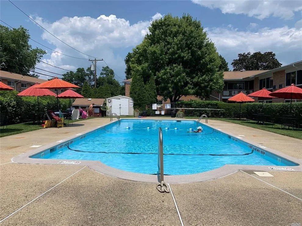 Unit for sale at 400 Fulton, Oyster Bay, NY 11735