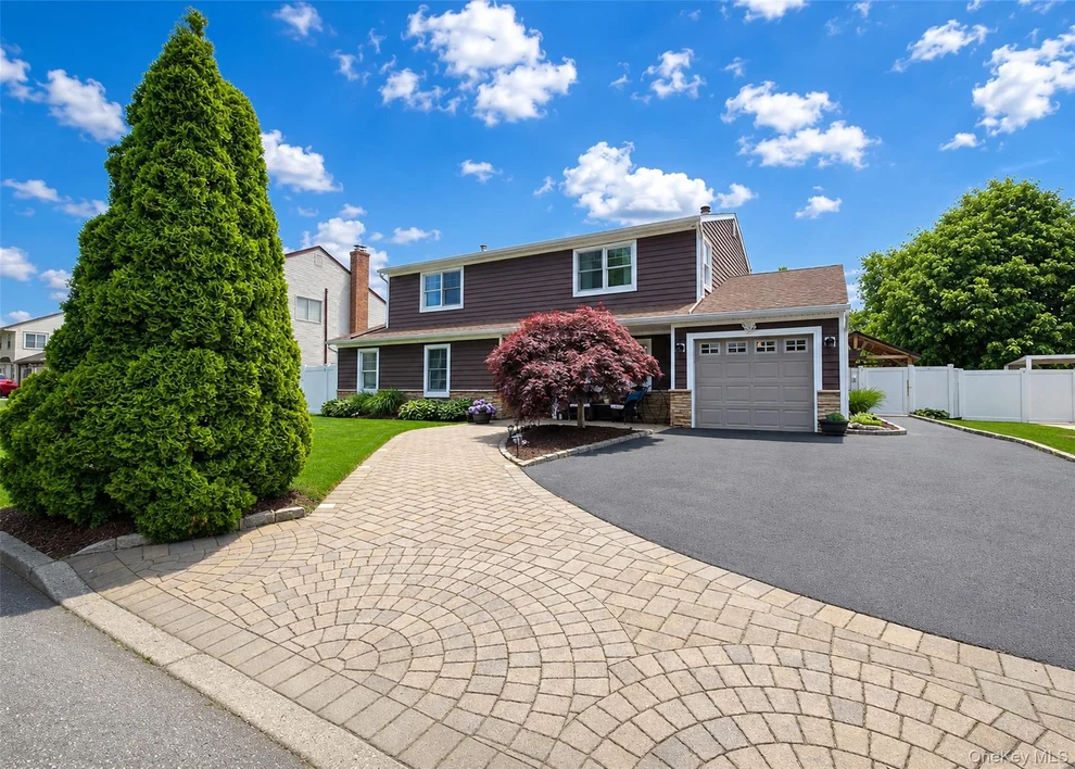 Unit for sale at 42 Live Oak Drive, Islip, NY 11741