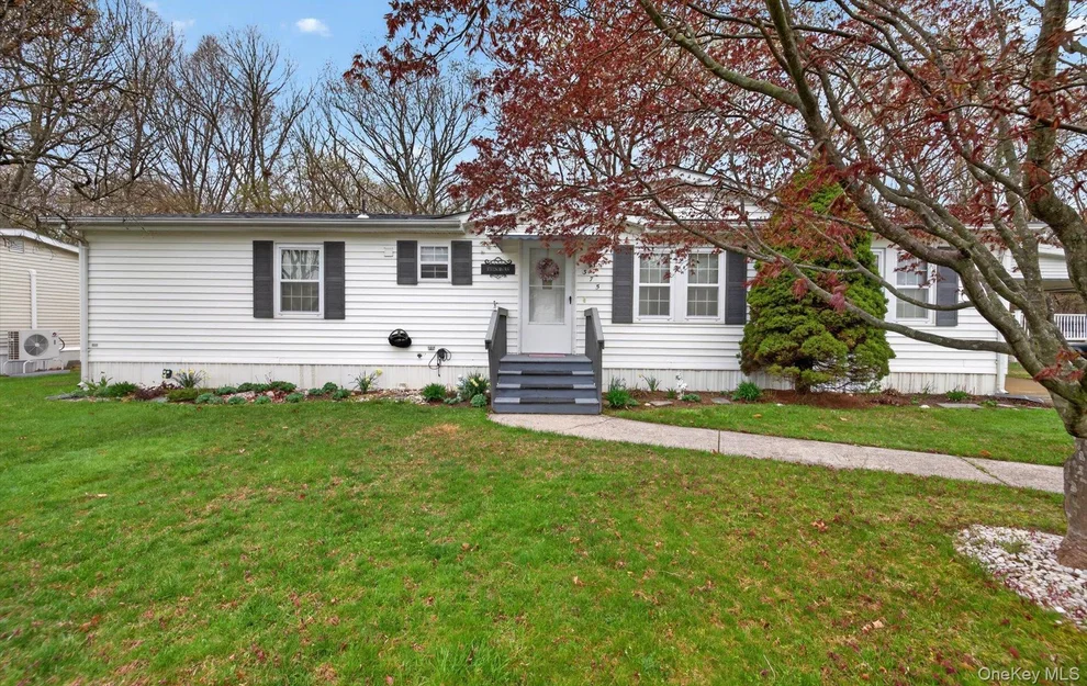 Unit for sale at 638 Fresh Pond Avenue, Riverhead, NY 11933