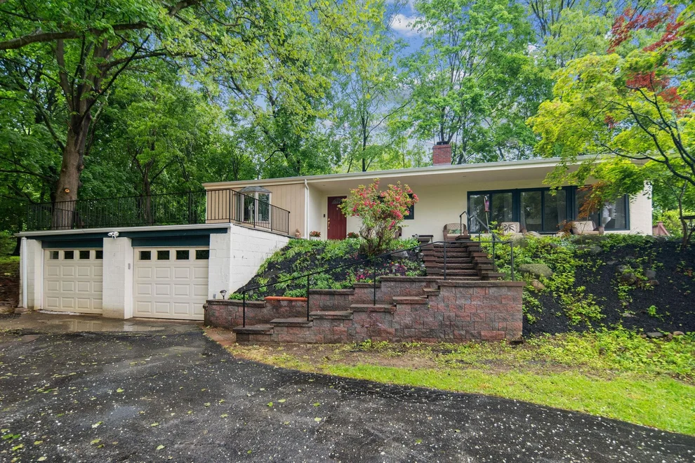 Unit for sale at 15 Riverview Farm Road, Ossining, NY 10562
