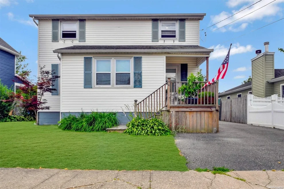 Unit for sale at 84 Nassau Street, Islip, NY 11752