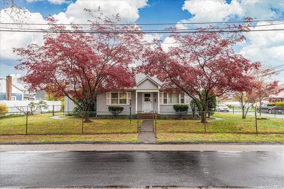 Unit for sale at 97 Central Avenue, Brookhaven, NY 11772