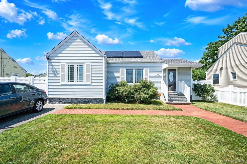 Unit for sale at 135 Clayton Street, Islip, NY 11722