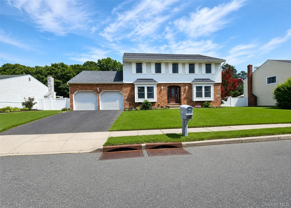 Unit for sale at 73 Springmeadow Drive, Islip, NY 11741