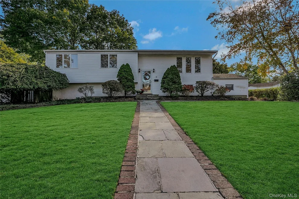 Unit for sale at 18 Pomper Drive, Huntington, NY 11731