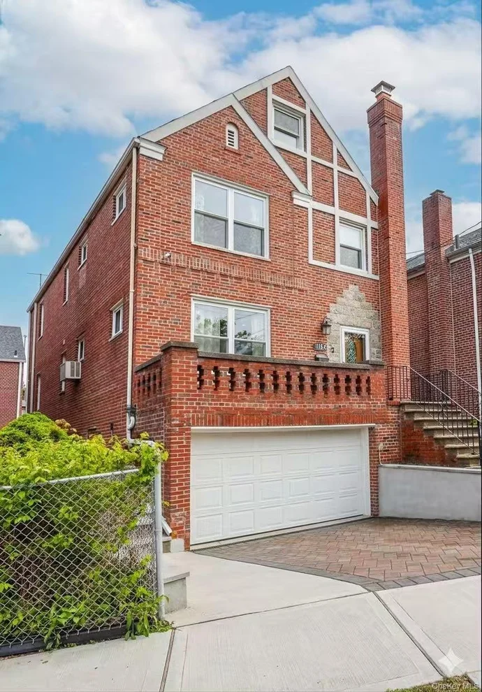Unit for sale at 1194 Lydig Avenue, New York, NY 10461