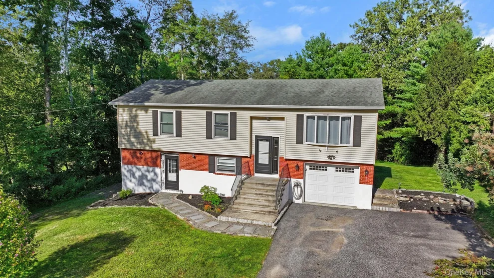 Unit for sale at 128 Kentview Drive, Carmel, NY 10512