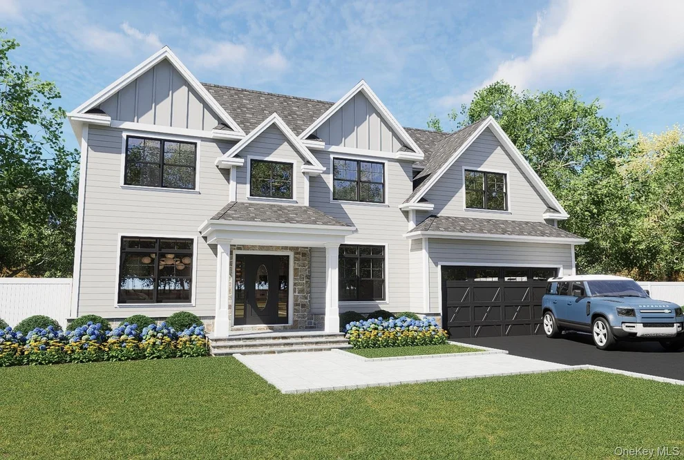 Unit for sale at 118 Broadway, Oyster Bay, NY 11762