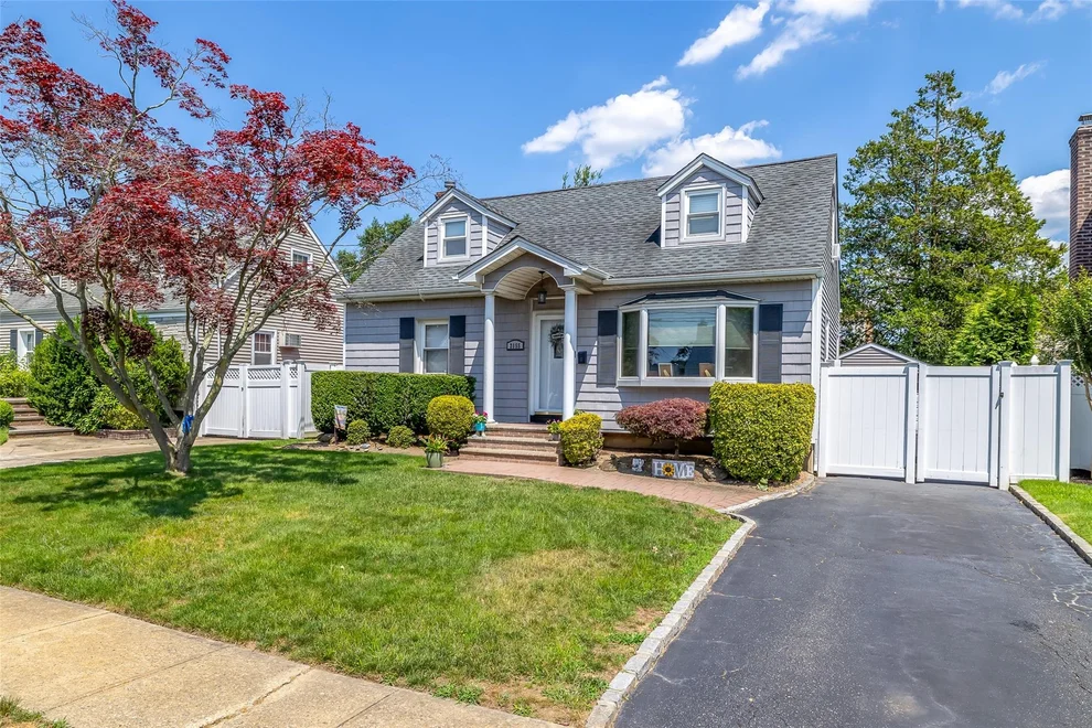 Unit for sale at 2155 Maple Street, Hempstead, NY 11793