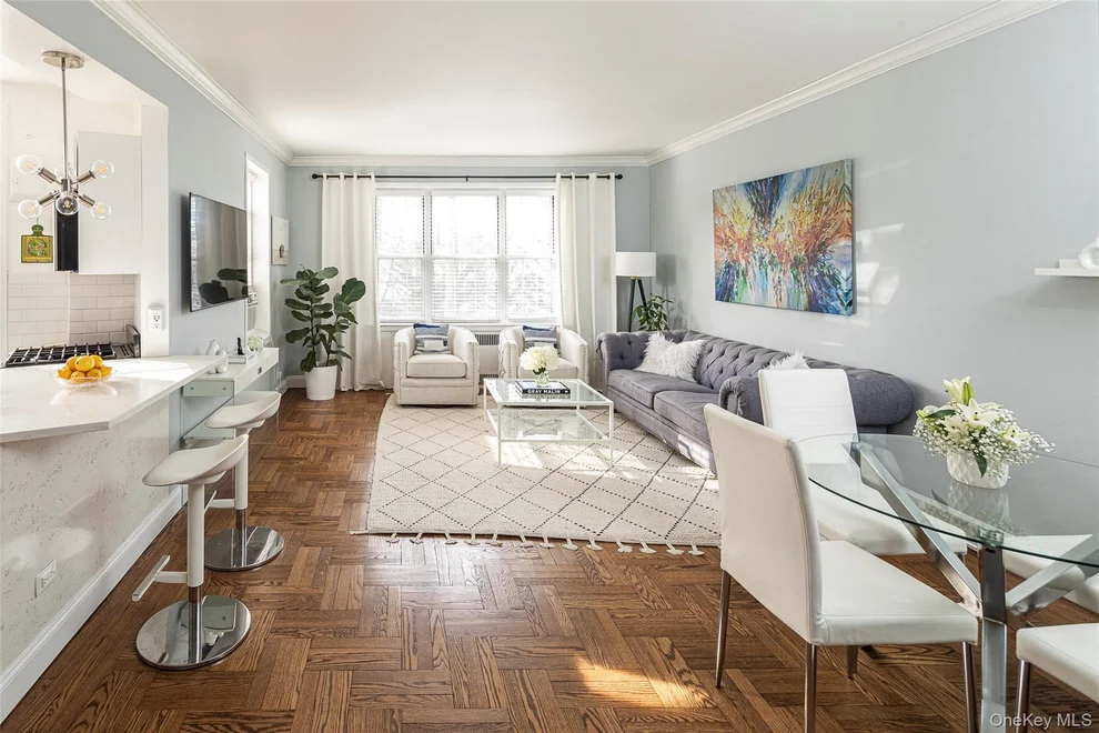 Unit for sale at 5 Midland Gardens, Eastchester, NY 10708