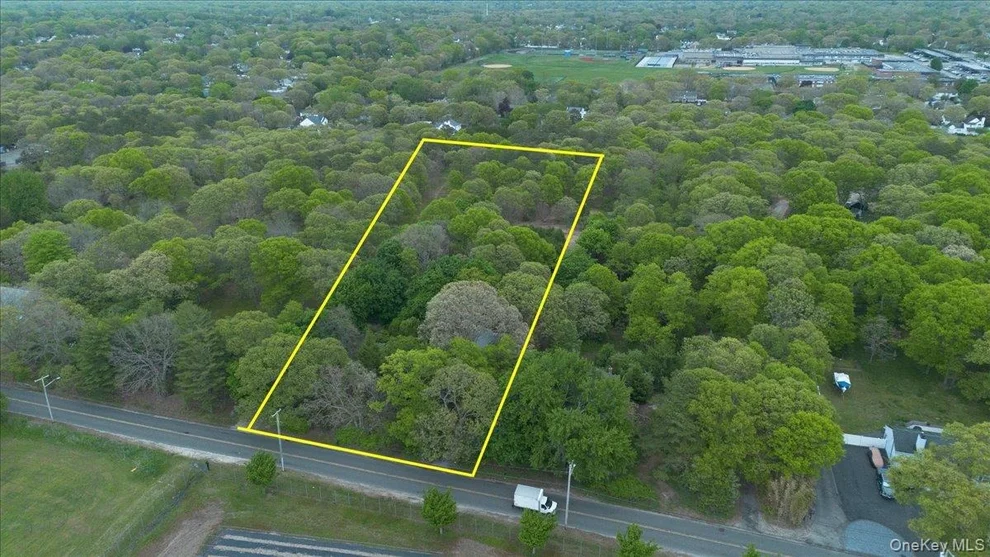 Unit for sale at 205 N Washington Avenue, Brookhaven, NY 11720