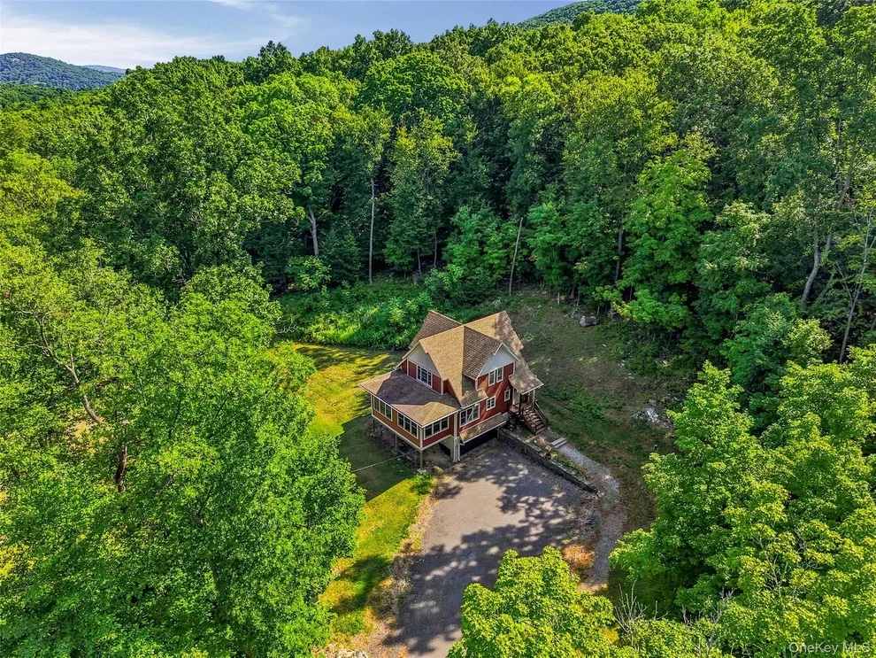 Unit for sale at 248 Bellvale Lakes Road, Warwick (Town), NY 10990