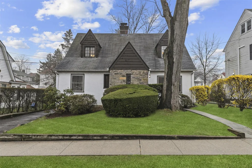Unit for sale at 242 Lee Avenue, Yonkers, NY 10705