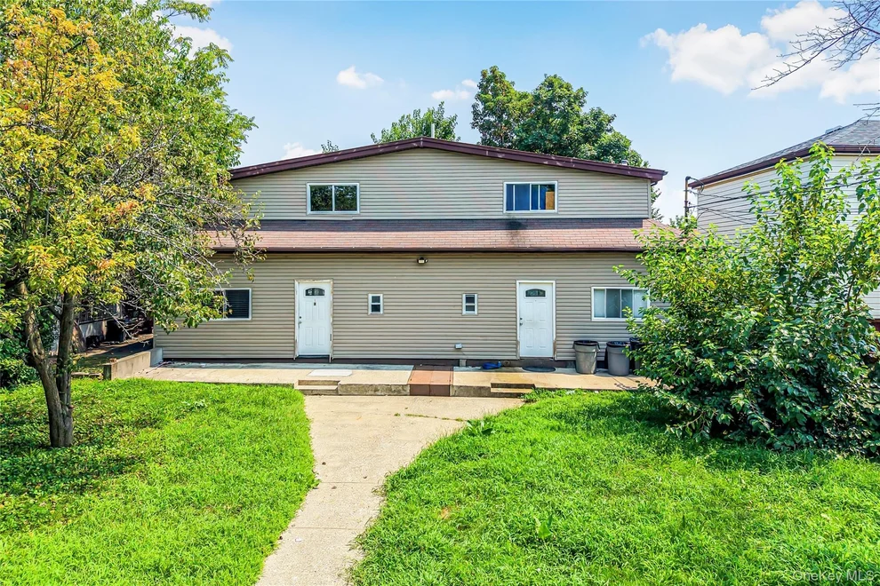 Unit for sale at 419 Harding Park, New York, NY 10473