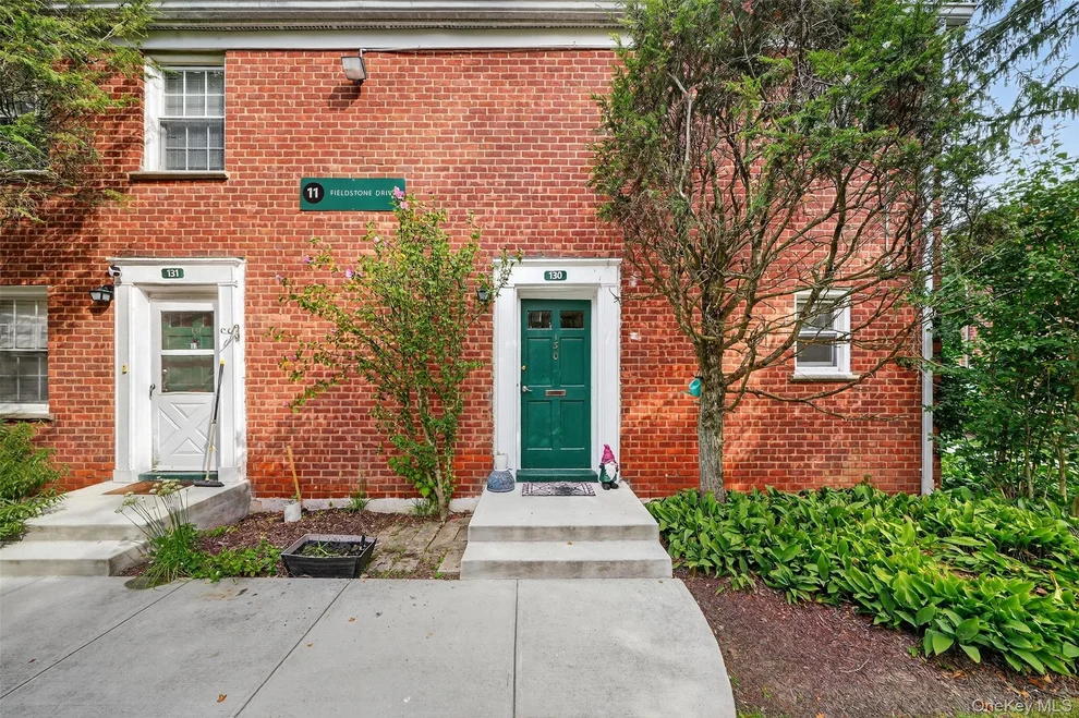Unit for sale at 11 Fieldstone Drive, Greenburgh, NY 10530