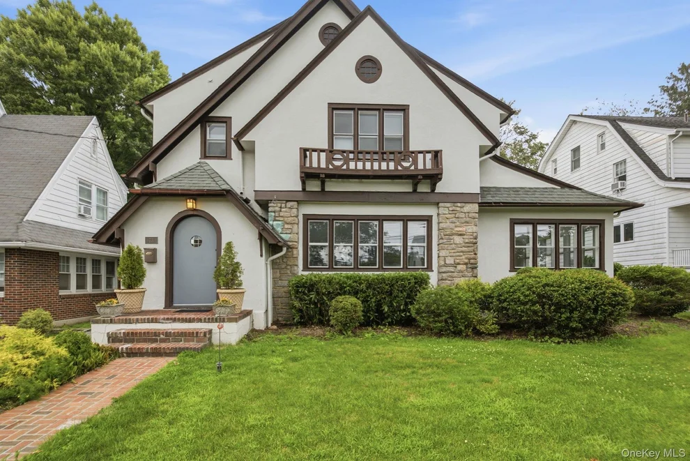 Unit for sale at 73 Greenridge Avenue, White Plains, NY 10605