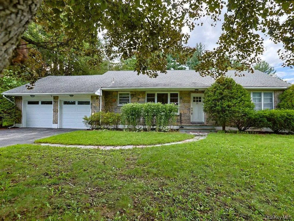 Unit for sale at 21 Pleasant View Road, Poughkeepsie, NY 12603