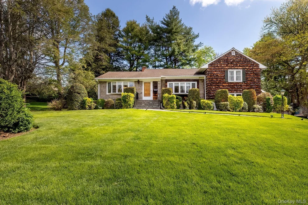 Unit for sale at 7 Carlton Lane, Rye Town, NY 10573