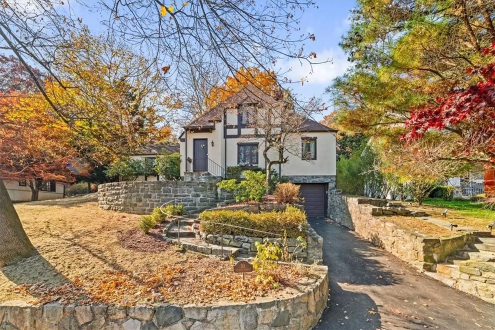 Unit for sale at 30 Hillside Terrace, Greenburgh, NY 10533
