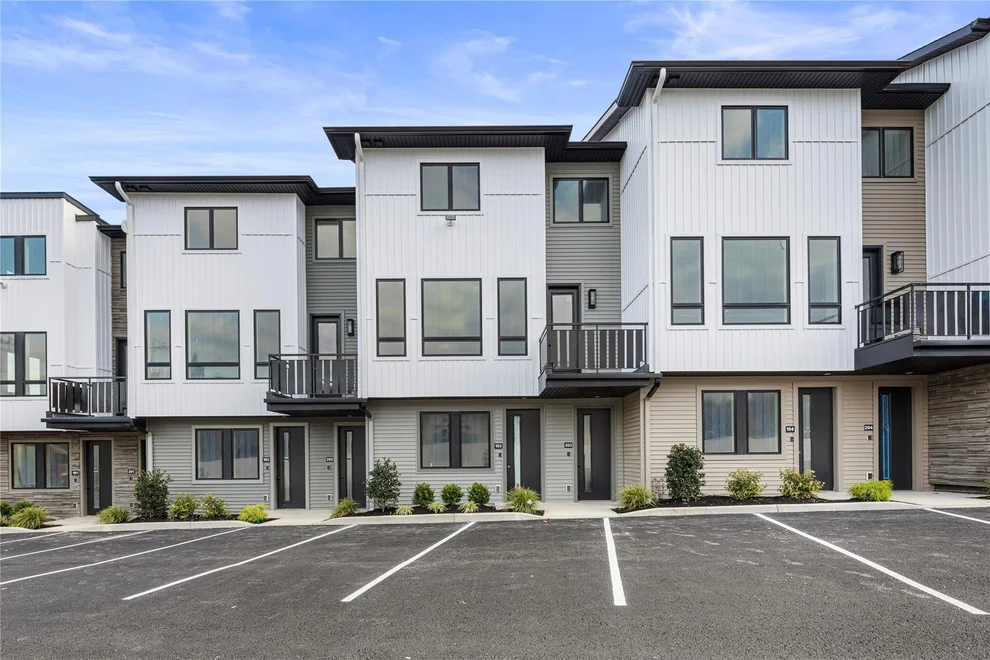 Unit for sale at 17 Union Road, Ramapo, NY 10977