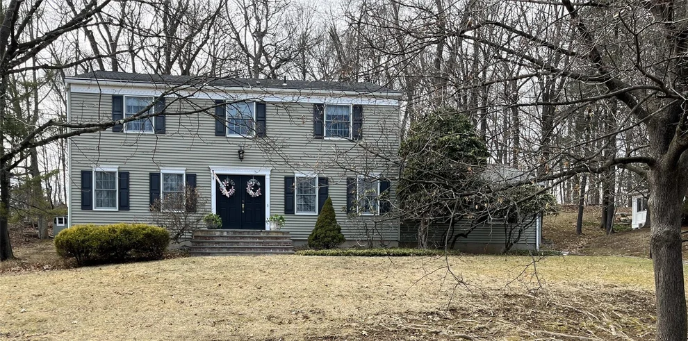 Unit for sale at 12 Marten Drive, Clarkstown, NY 10994