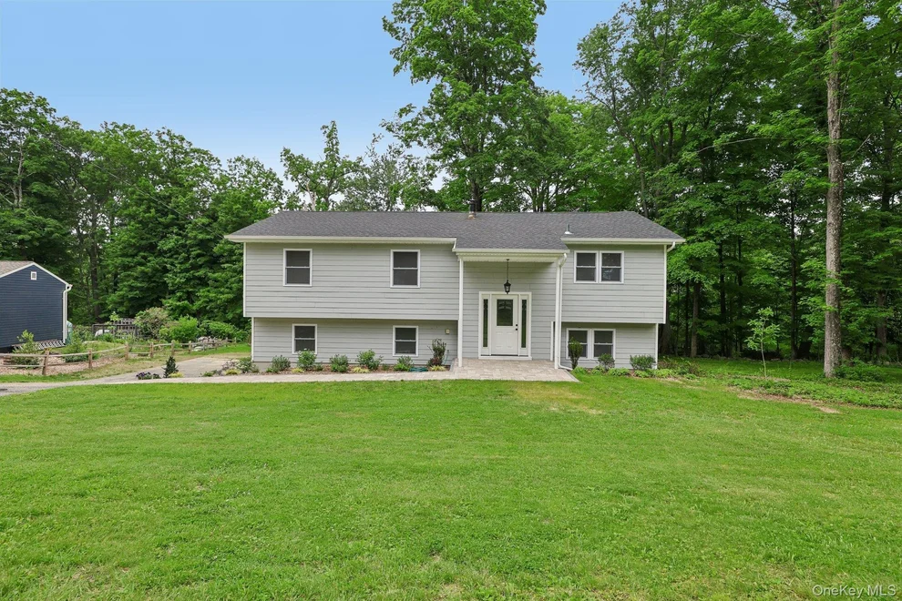 Unit for sale at 2853 Hedwig Drive, Yorktown, NY 10598