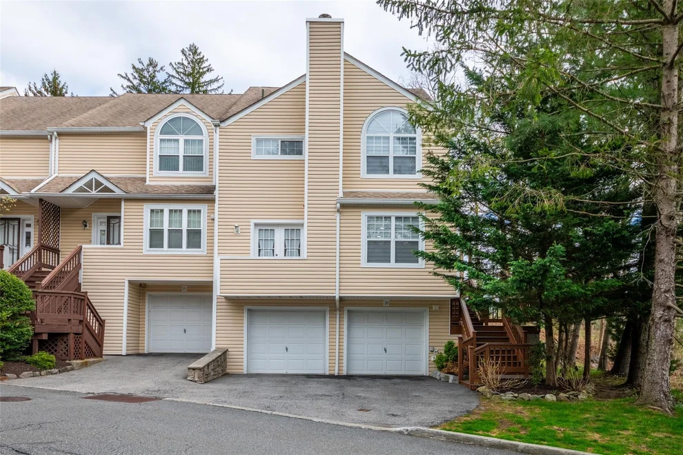 Unit for sale at 75 W Hartsdale Avenue, Greenburgh, NY 10530