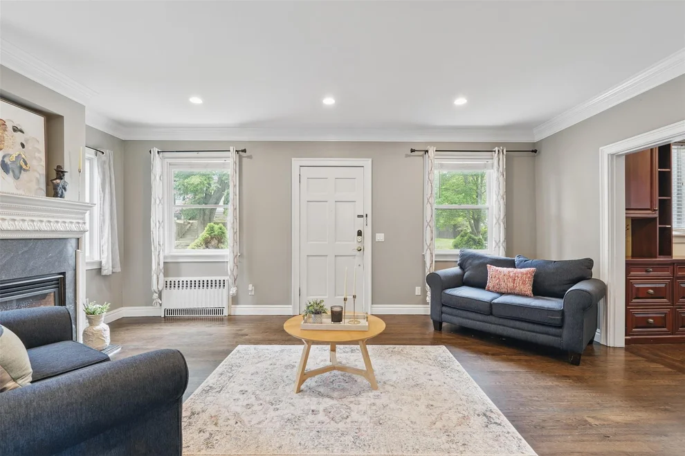 Unit for sale at 126 Wayne Avenue, White Plains, NY 10606
