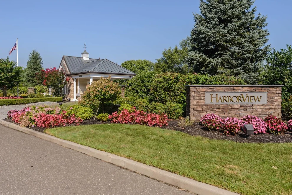 Unit for sale at 258 Harbor View Drive, North Hempstead, NY 11050