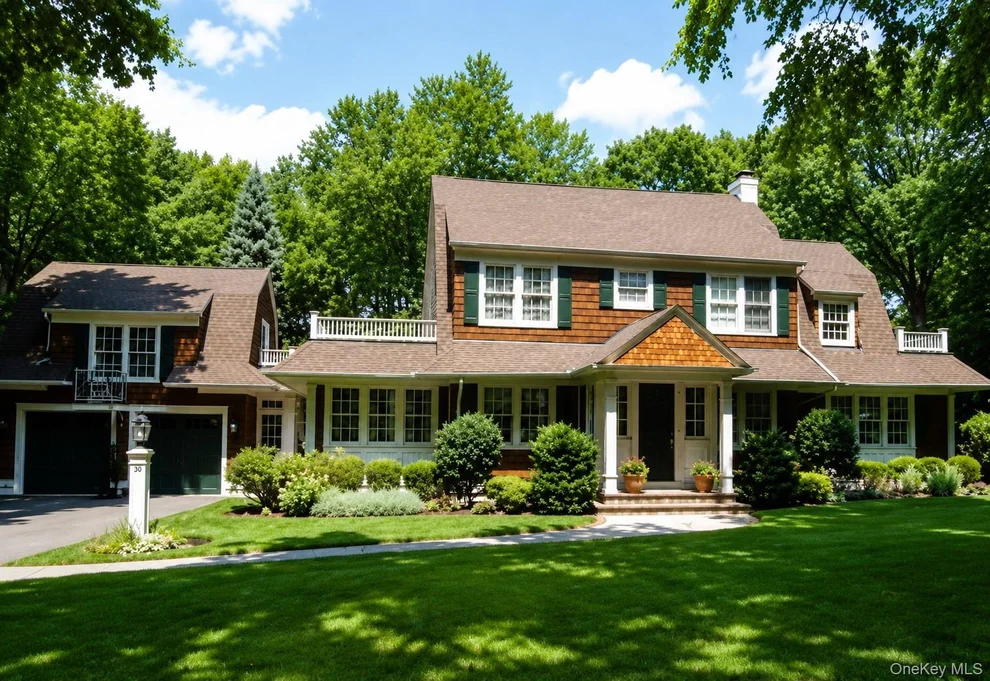 Unit for sale at 30 The Maples, North Hempstead, NY 11576