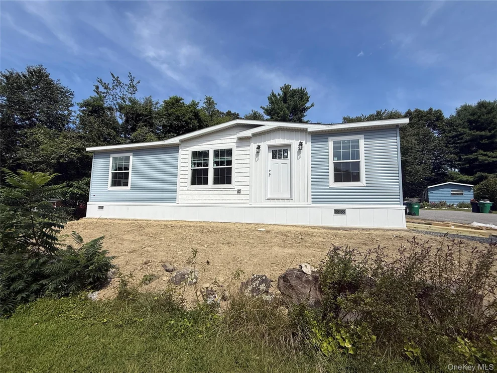 Unit for sale at 114 Forest Park (aka Hubert St), Plattekill, NY 12589
