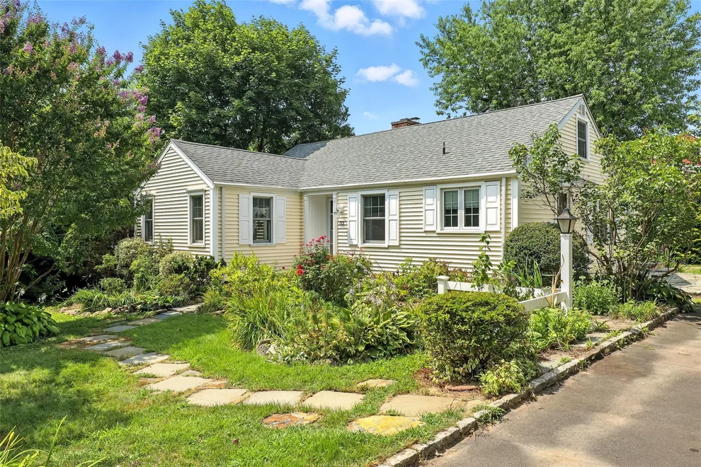 Unit for sale at 70 Davenport Avenue, Rye Town, NY 10573