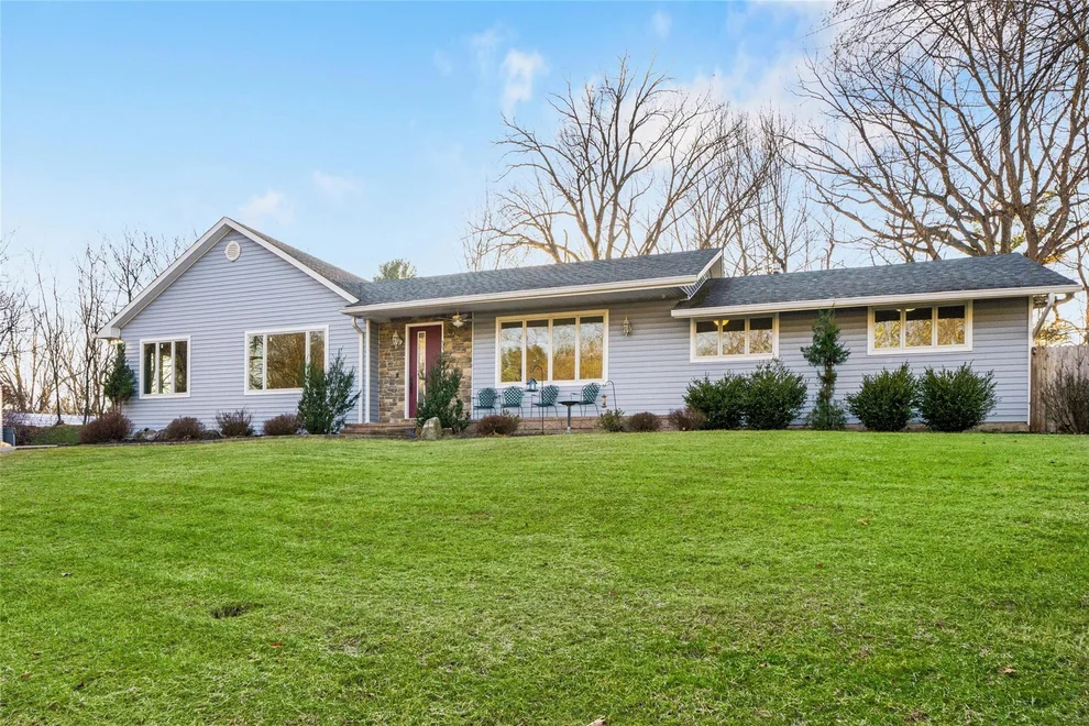 Unit for sale at 2 Holland Lane, Ramapo, NY 10952