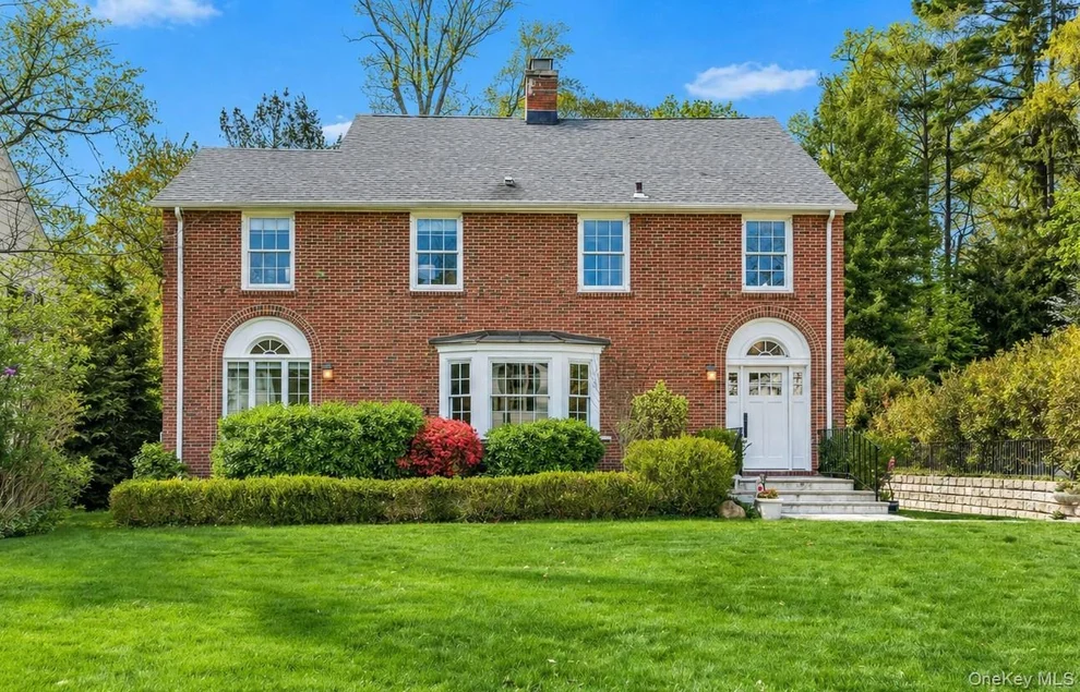Unit for sale at 123 Brite Avenue, Scarsdale, NY 10583
