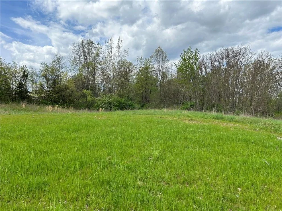 Unit for sale at 148-5 Cream, Hyde Park, NY 12601