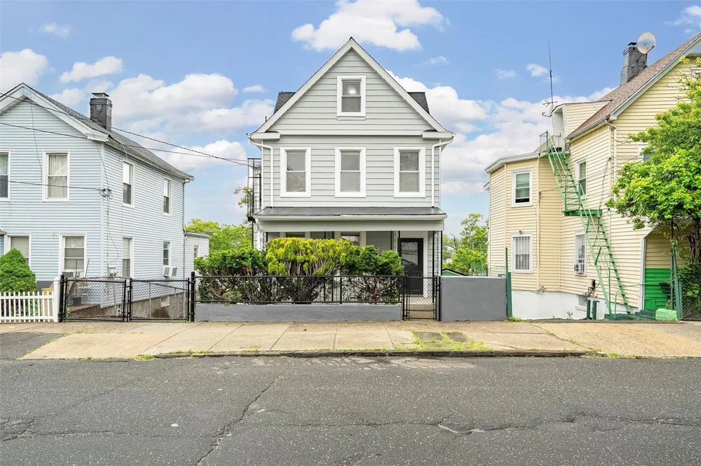 Unit for sale at 26 N Terrace Avenue, Mount Vernon, NY 10550