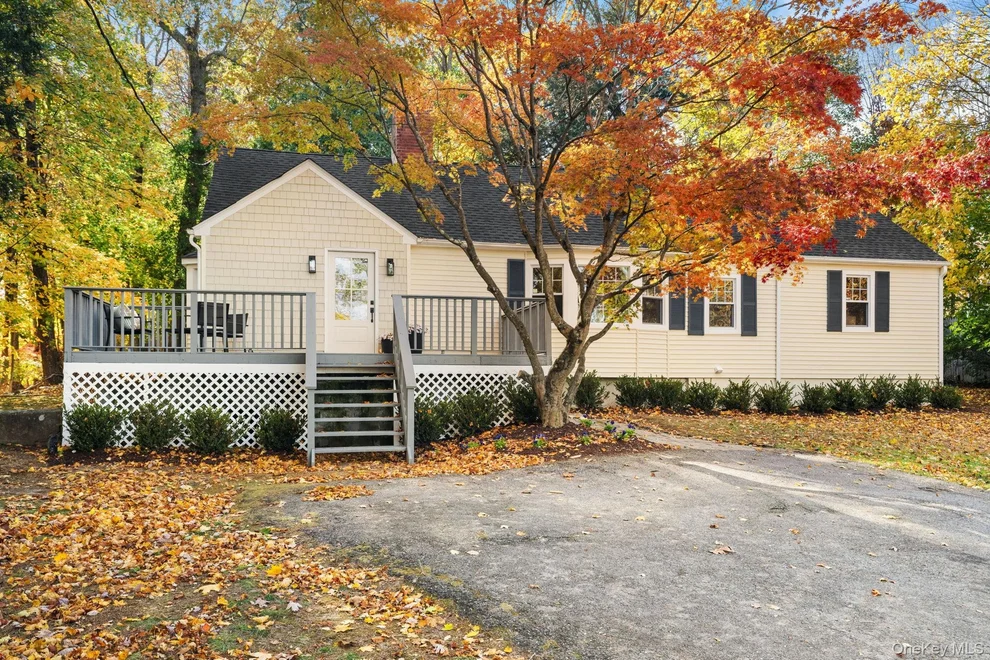 Unit for sale at 27 Winding Lane, Bedford, NY 10507
