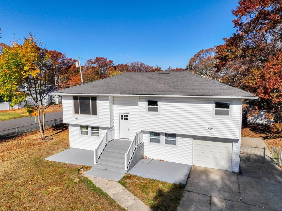 Unit for sale at 55 Glenmalure Street, Babylon, NY 11701