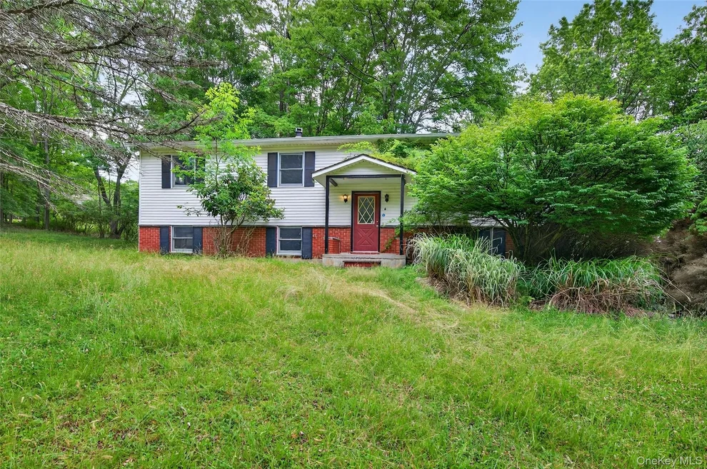 Unit for sale at 6 Pine Avenue, Fallsburg, NY 12763