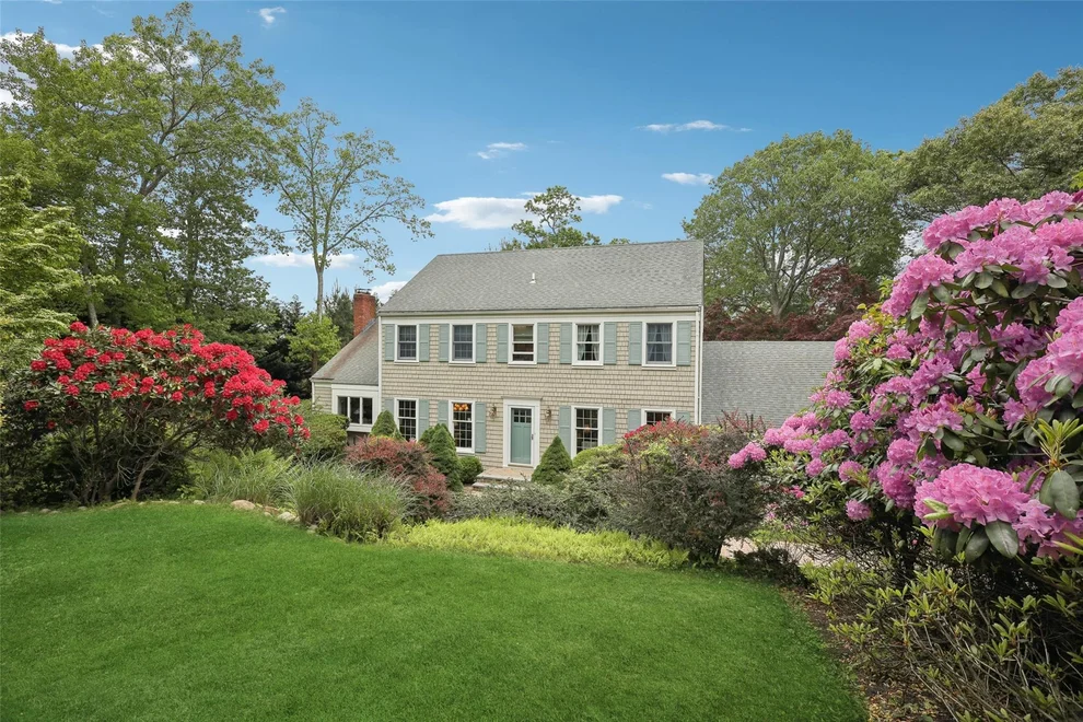 Unit for sale at 5 Sandpiper Court, Brookhaven, NY 11786