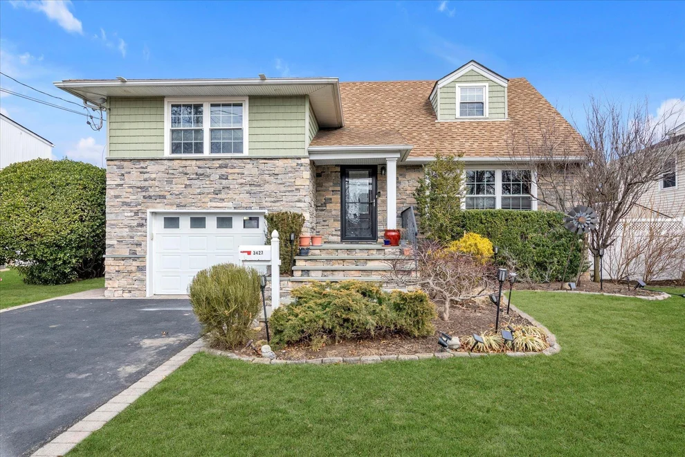 Unit for sale at 3427 5th Street, Hempstead, NY 11572