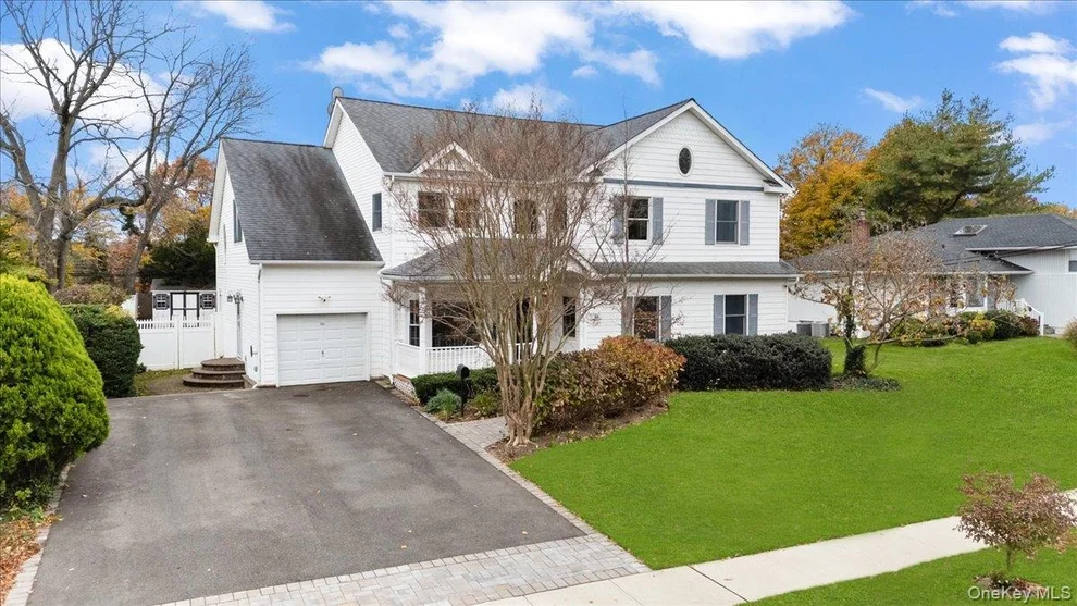 Unit for sale at 50 Birchwood Park Drive, Oyster Bay, NY 11753