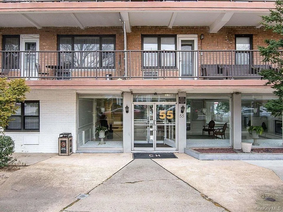 Unit for sale at 55 S Bergen Place, Hempstead, NY 11520