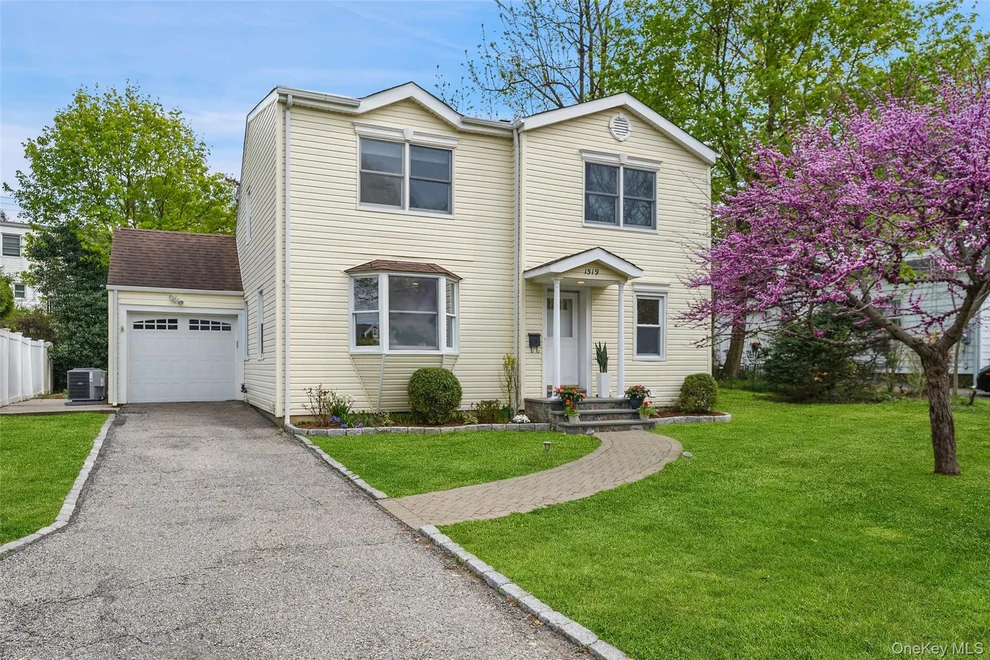 Unit for sale at 1519 Pine Knoll Lane, Rye Town, NY 10543