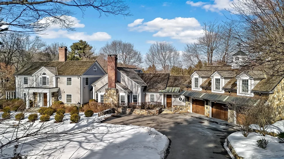 Unit for sale at 3 Bradley Farms, New Castle, NY 10514