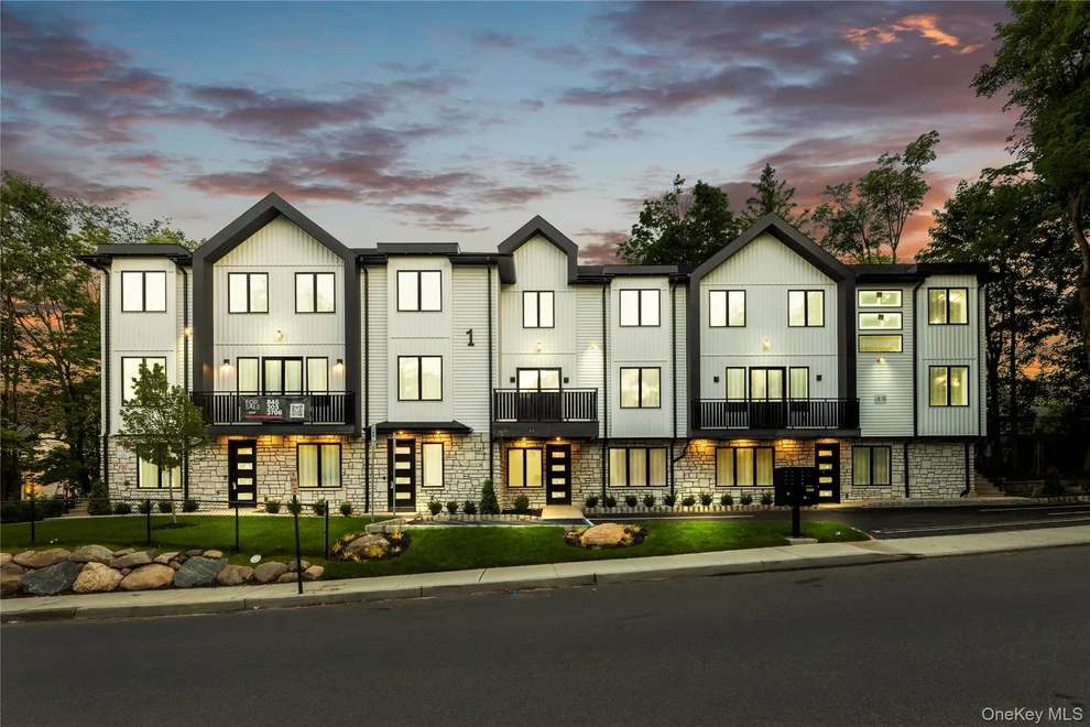 Unit for sale at 1 Homestead Lane, Ramapo, NY 10952