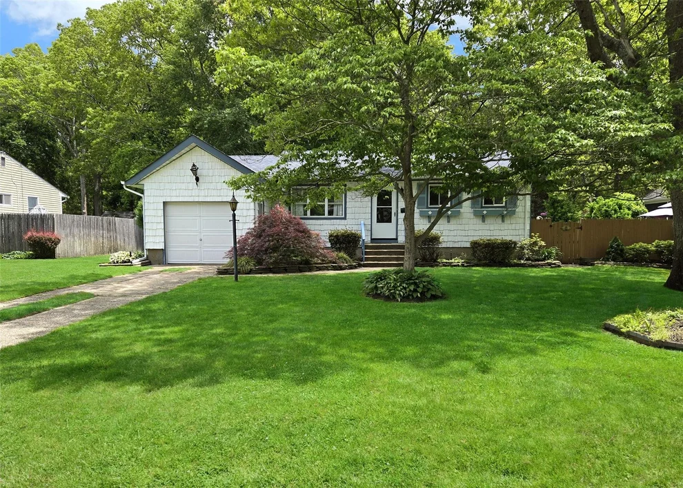 Unit for sale at 54 Indian Head Drive, Islip, NY 11782