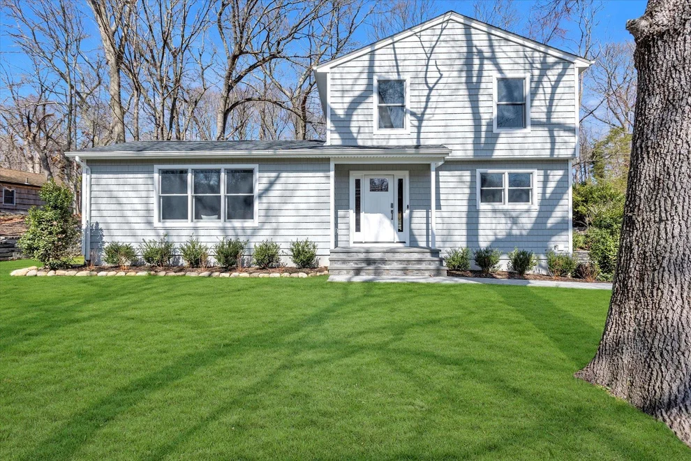 Unit for sale at 265 Woodbury Road, Huntington, NY 11743
