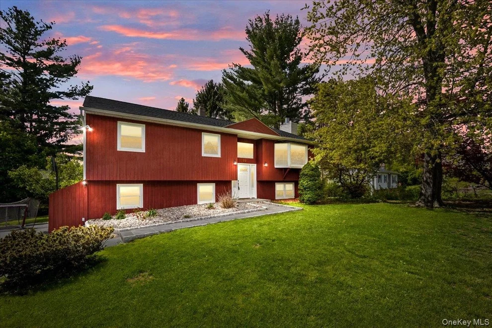 Unit for sale at 10 Richard Road, Carmel, NY 10541